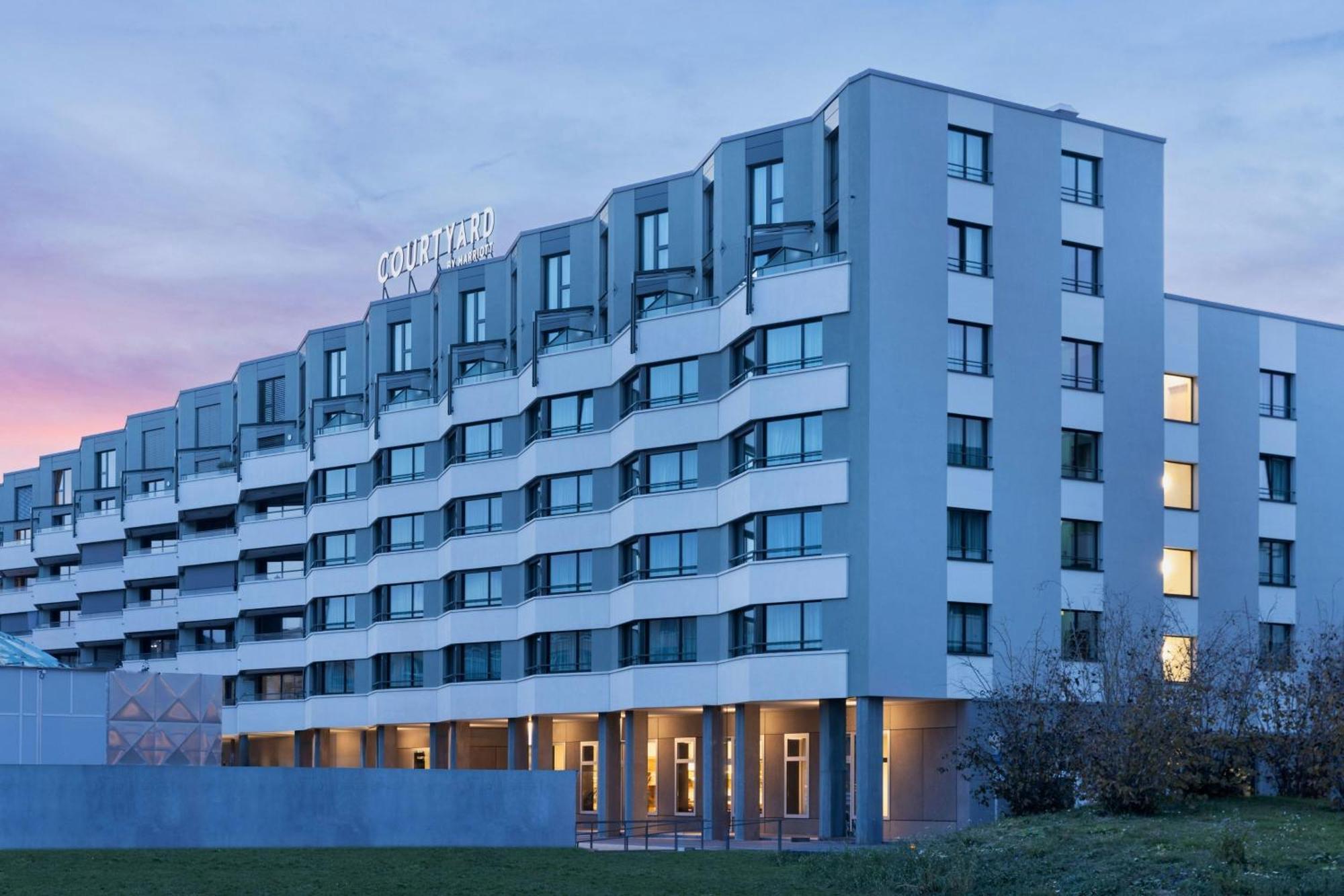 Courtyard By Marriott Biel Bienne Hotell Eksteriør bilde