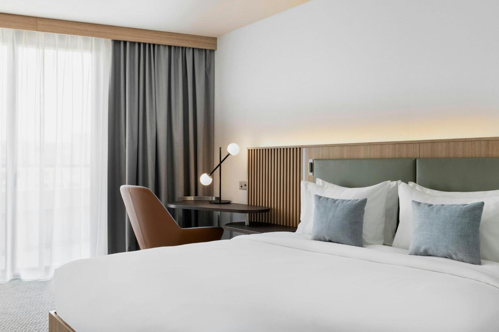 Courtyard By Marriott Biel Bienne Hotell Eksteriør bilde